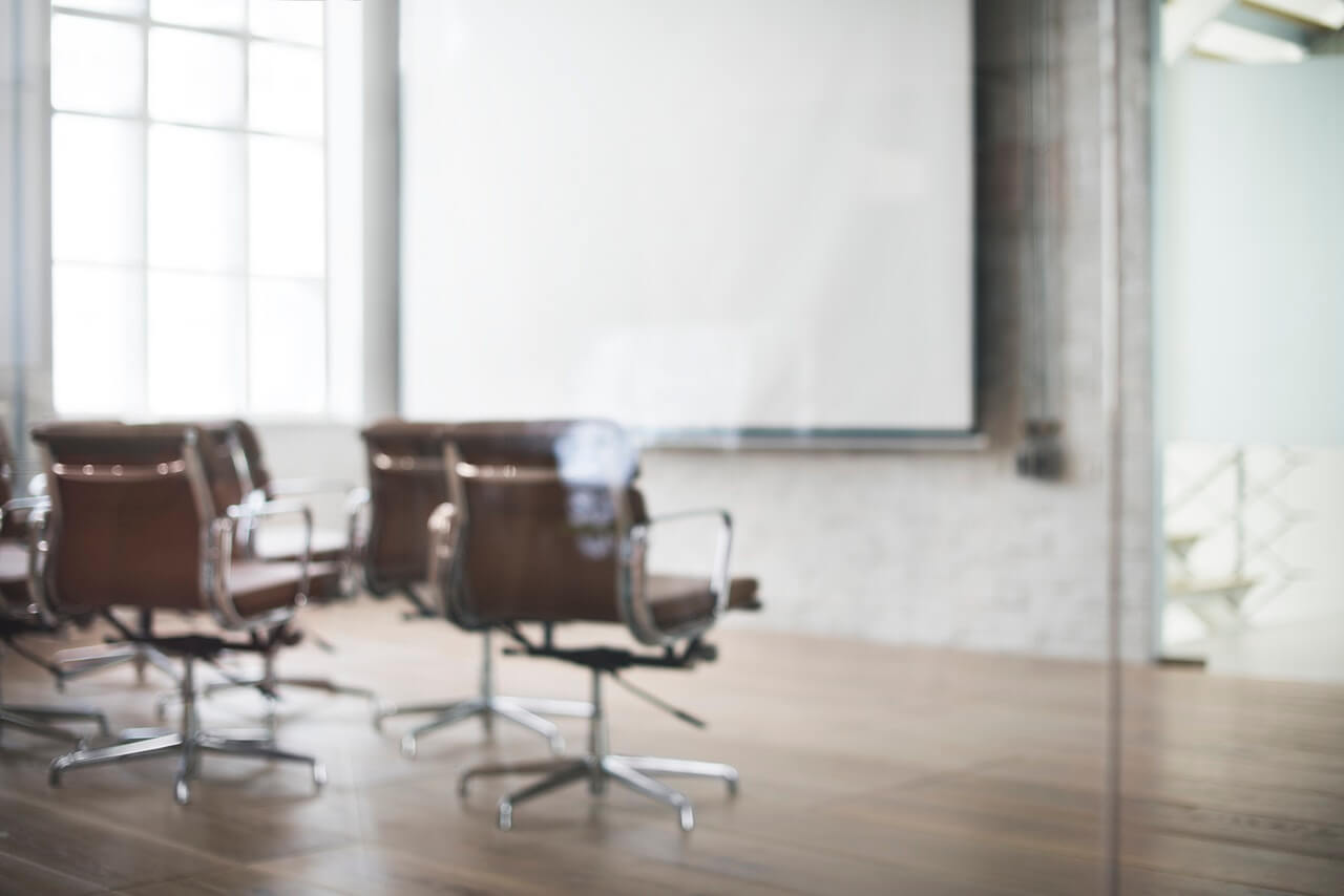 Meeting Room Rentals: 4 Things to Consider Before Booking